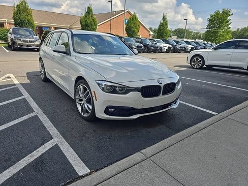 Used 2018 BMW 328d xDrive Wagon AWD/4WD image 1