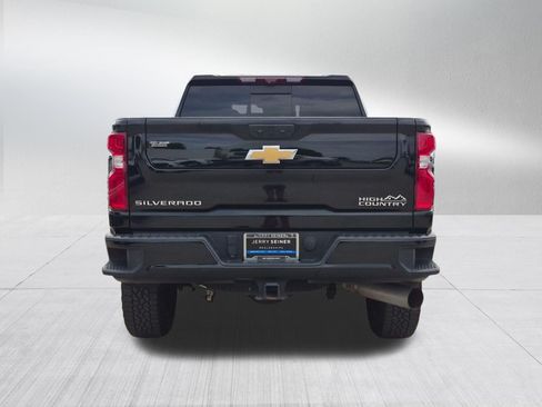 Used 2024 Chevrolet Silverado 3500 High Country w/ High Country Premium Package AWD/4WD image 5