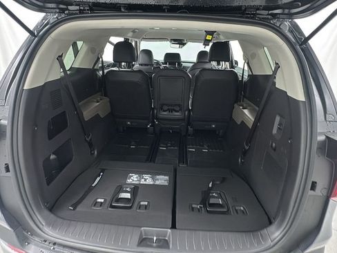 New 2026 Kia Carnival image 16