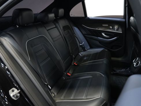Used 2019 Mercedes-Benz E 63 AMG S image 38