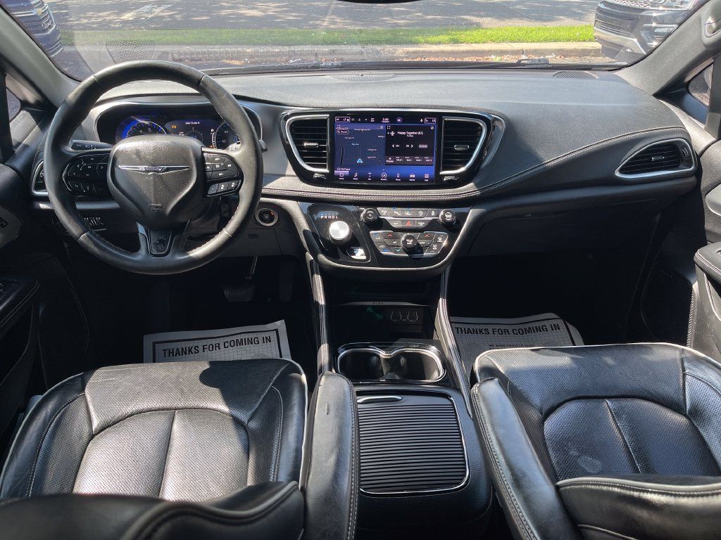Used 2022 Chrysler Pacifica Limited w/ S Appearance Package FWD image 27