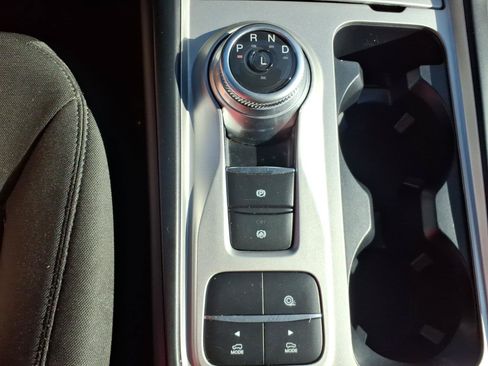 Certified 2023 Ford Explorer XLT RWD image 22