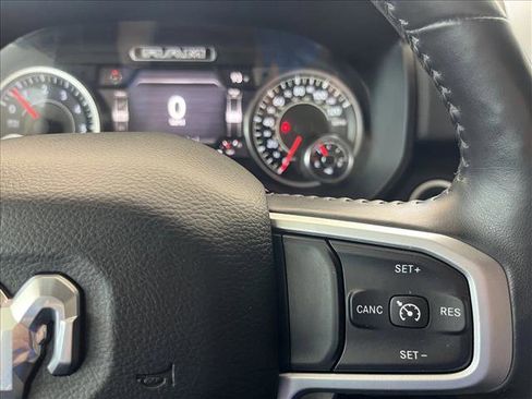 Used 2020 RAM 1500 Big Horn AWD/4WD image 22