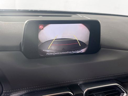 Used 2017 MAZDA CX-5 Touring w/ Preferred Equipment Package image 13