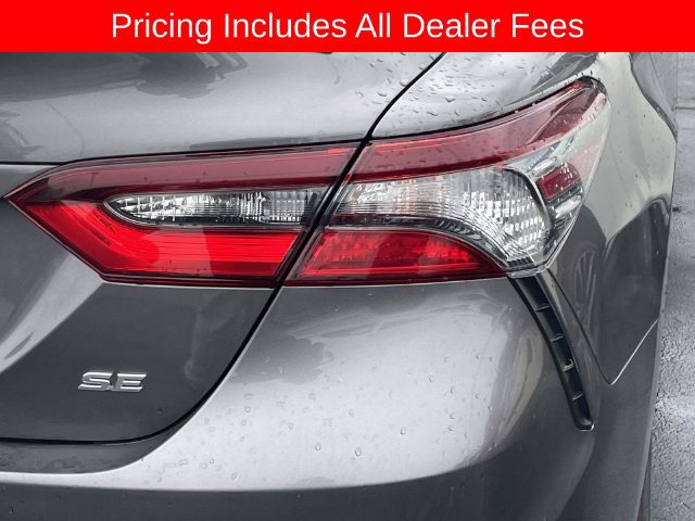 Used 2024 Toyota Camry SE FWD image 8
