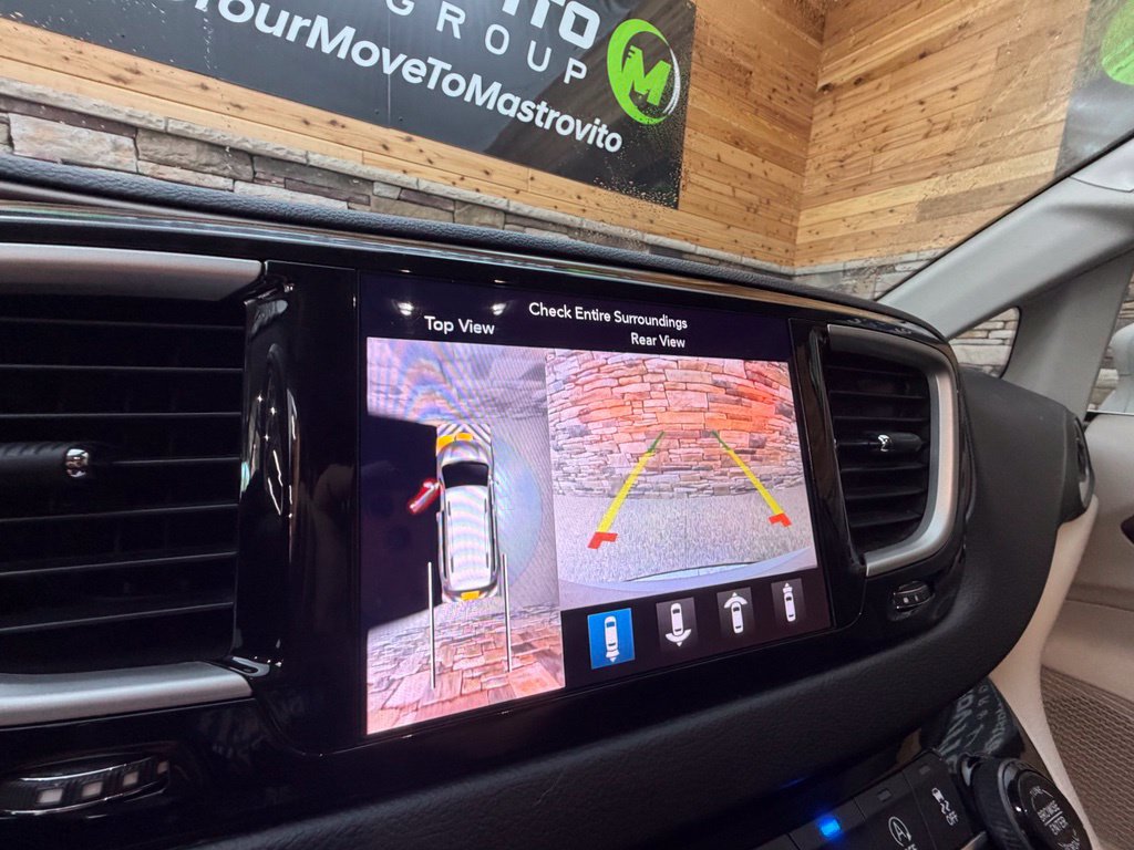 Used 2019 Chrysler Pacifica Touring-L w/ Advanced Safetytec Group FWD image 33