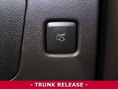 Used 2021 Ford Mustang GT w/ Equipment Group 301A image 24