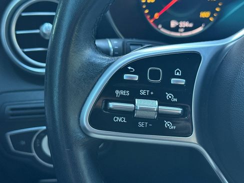 Used 2022 Mercedes-Benz GLC 300 image 26