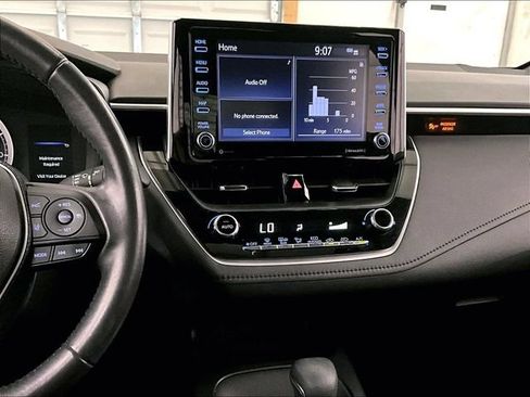 Used 2021 Toyota Corolla SE w/ SE Premium Package FWD image 6