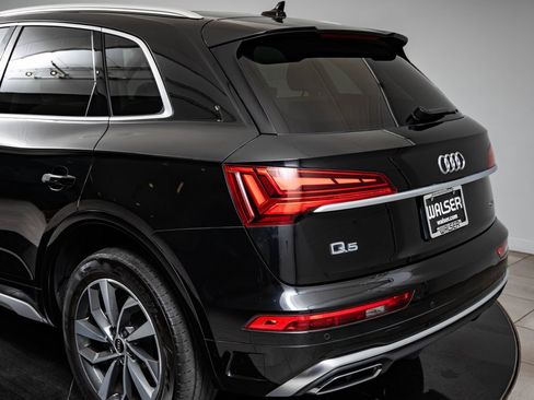 Used 2023 Audi Q5 2.0T Premium Plus w/ Premium Plus Package AWD/4WD image 19