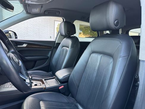 Used 2020 Audi Q5 2.0T Premium image 13