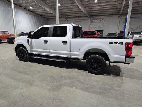 Used 2020 Ford F250 XL w/ STX Appearance Package image 8