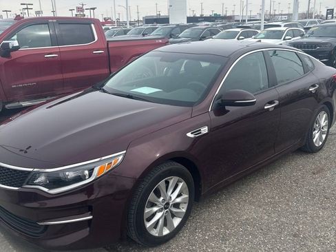 Used 2016 Kia Optima LX image 45