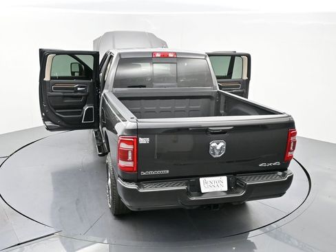 Used 2024 RAM 2500 Laramie AWD/4WD image 32