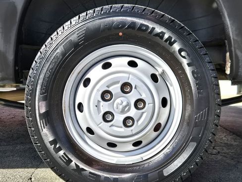 Used 2023 RAM ProMaster 2500 FWD image 7