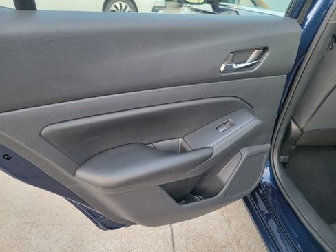 Used 2022 Nissan Altima 2.5 S FWD image 18