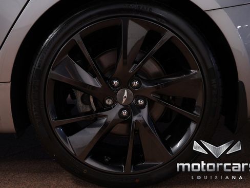 Used 2023 Genesis G70 2.0T w/ Sport Prestige Package image 21