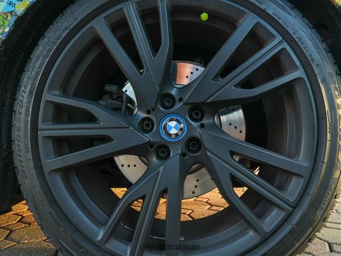 Used 2017 BMW i8 image 57