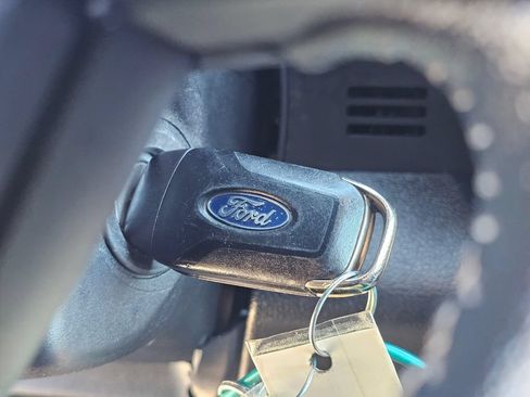 Used 2018 Ford F150 XLT w/ Equipment Group 302A Luxury AWD/4WD image 29