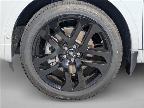 New 2025 Land Rover Discovery Sport S AWD/4WD image 10