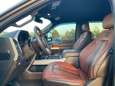 Used 2021 Ford F250 King Ranch w/ Chrome Package image 12