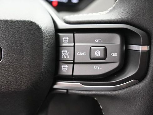 New 2026 Jeep Cherokee Laredo image 25