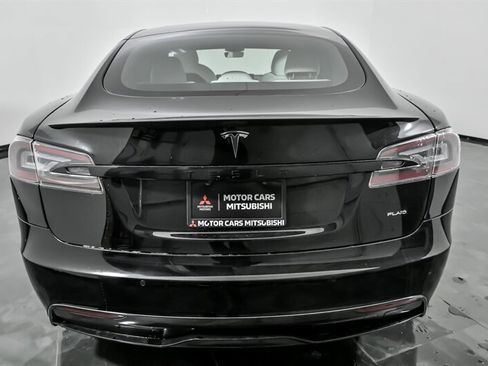 Used 2022 Tesla Model S Plaid image 10