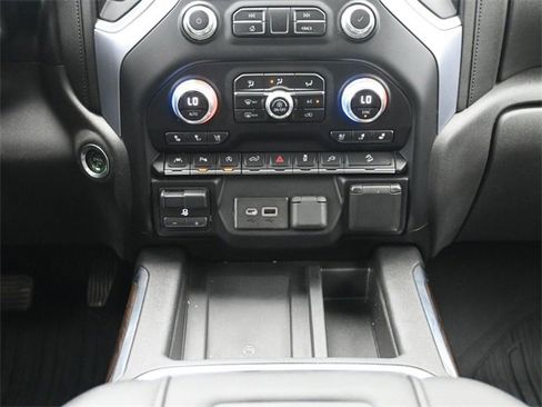 Used 2019 GMC Sierra 1500 SLT w/ SLT Premium Plus Package image 24