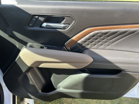 New 2026 GMC Canyon Denali AWD/4WD image 17