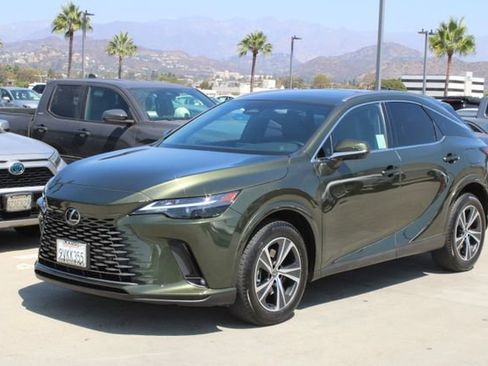 Used 2025 Lexus RX 350 Premium w/ Accessory Package (Z1) FWD image 3