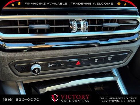 Used 2024 BMW 330i Sedan image 33