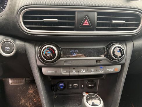 Used 2021 Hyundai Kona Limited FWD image 22