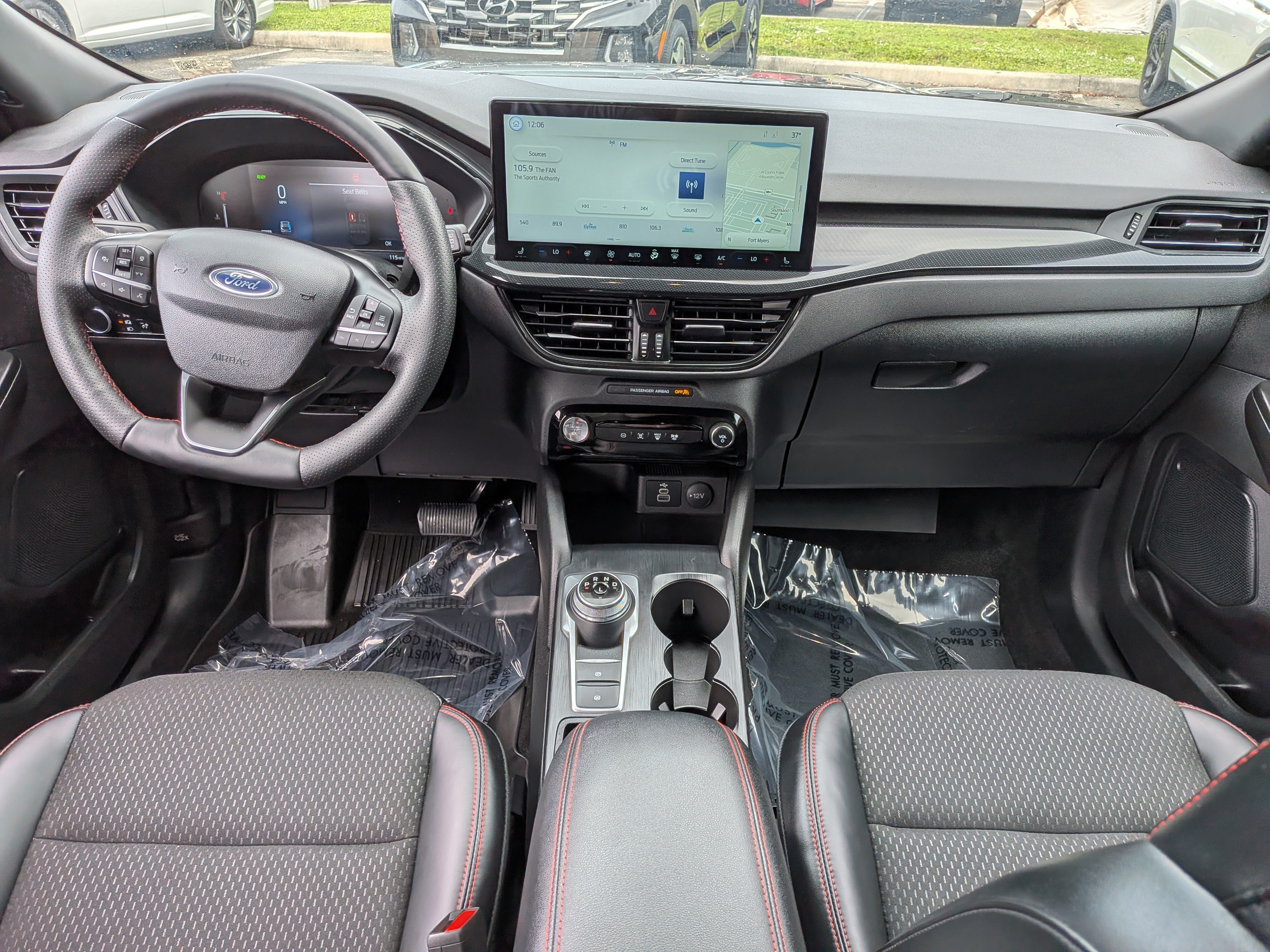 Used 2025 Ford Escape ST-Line w/ Equipment Group 301A FWD image 16