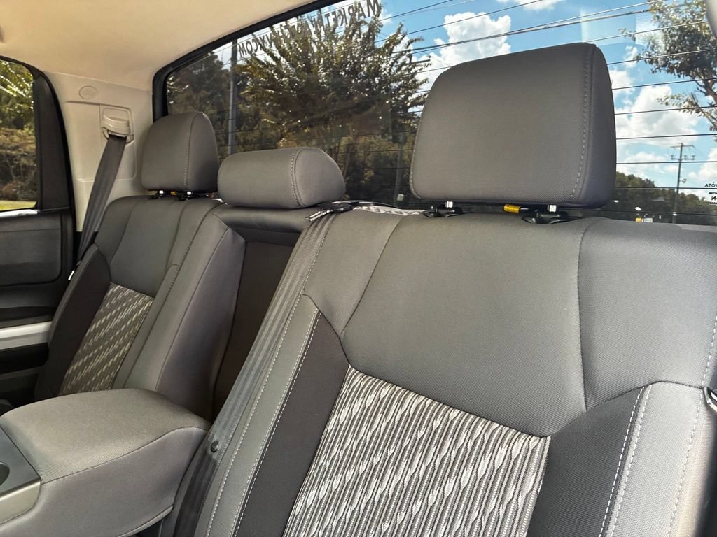 Used 2020 Toyota Tundra SR5 w/ SR5 Upgrade Package AWD/4WD image 15