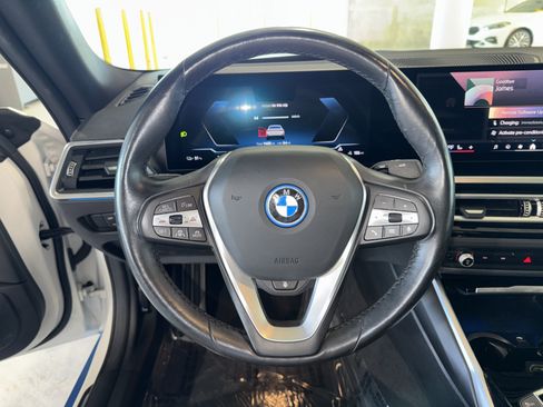 Certified 2024 BMW i4 xDrive40i image 21