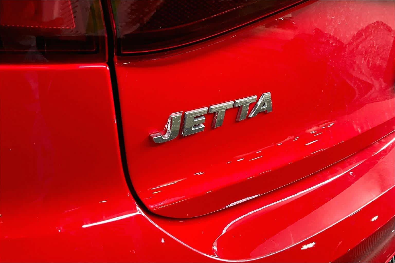 Used 2018 Volkswagen Jetta Wolfsburg Edition FWD image 29