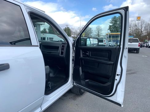 Used 2015 RAM 1500 Tradesman w/ Popular Equipment Group AWD/4WD image 19