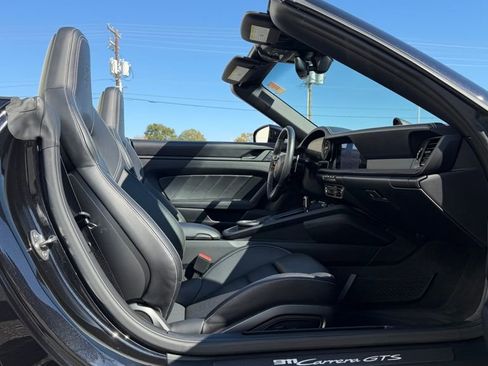 Used 2023 Porsche 911 Carrera GTS image 29