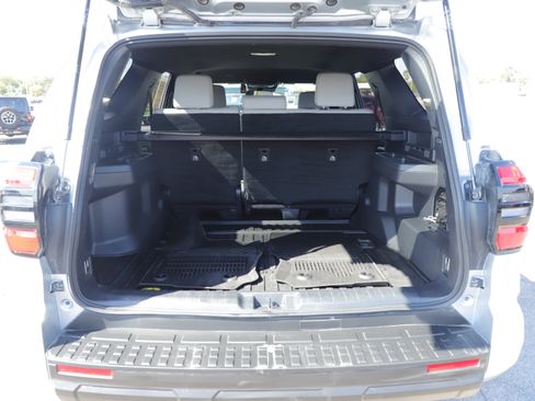 Used 2025 Toyota 4Runner SR5 image 8