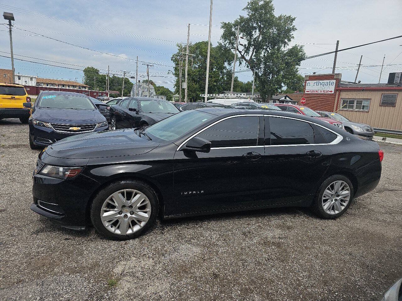 Used 2015 Chevrolet Impala LT FWD image 4