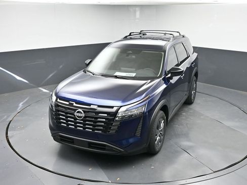 New 2026 Nissan Pathfinder SV image 34