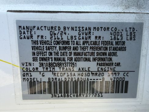 Used 2024 Nissan Sentra SV FWD image 29