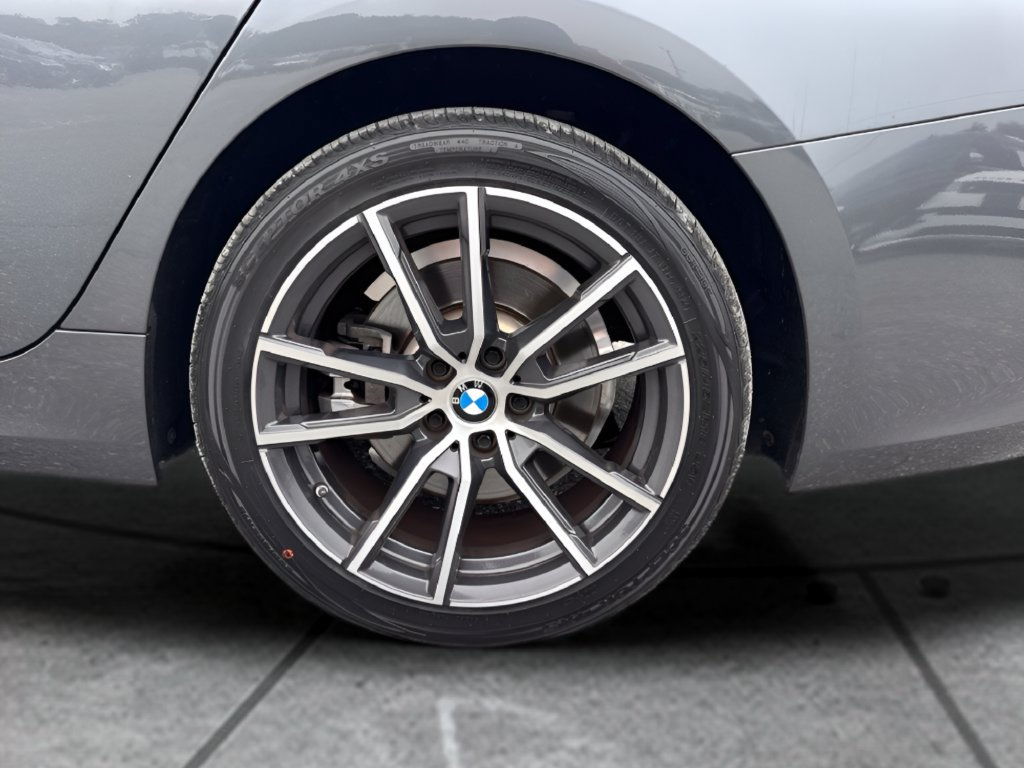 Used 2022 BMW 330i Sedan w/ Premium Package RWD image 27