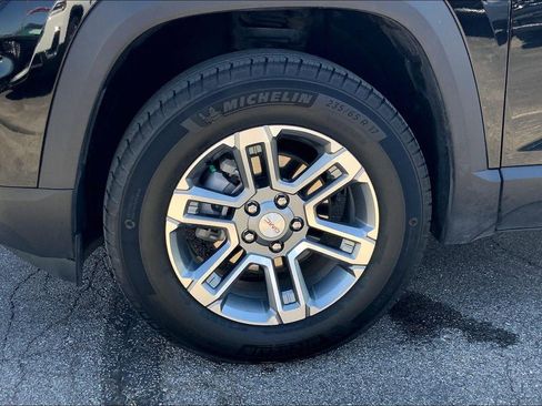 Used 2025 GMC Terrain Elevation AWD/4WD image 9