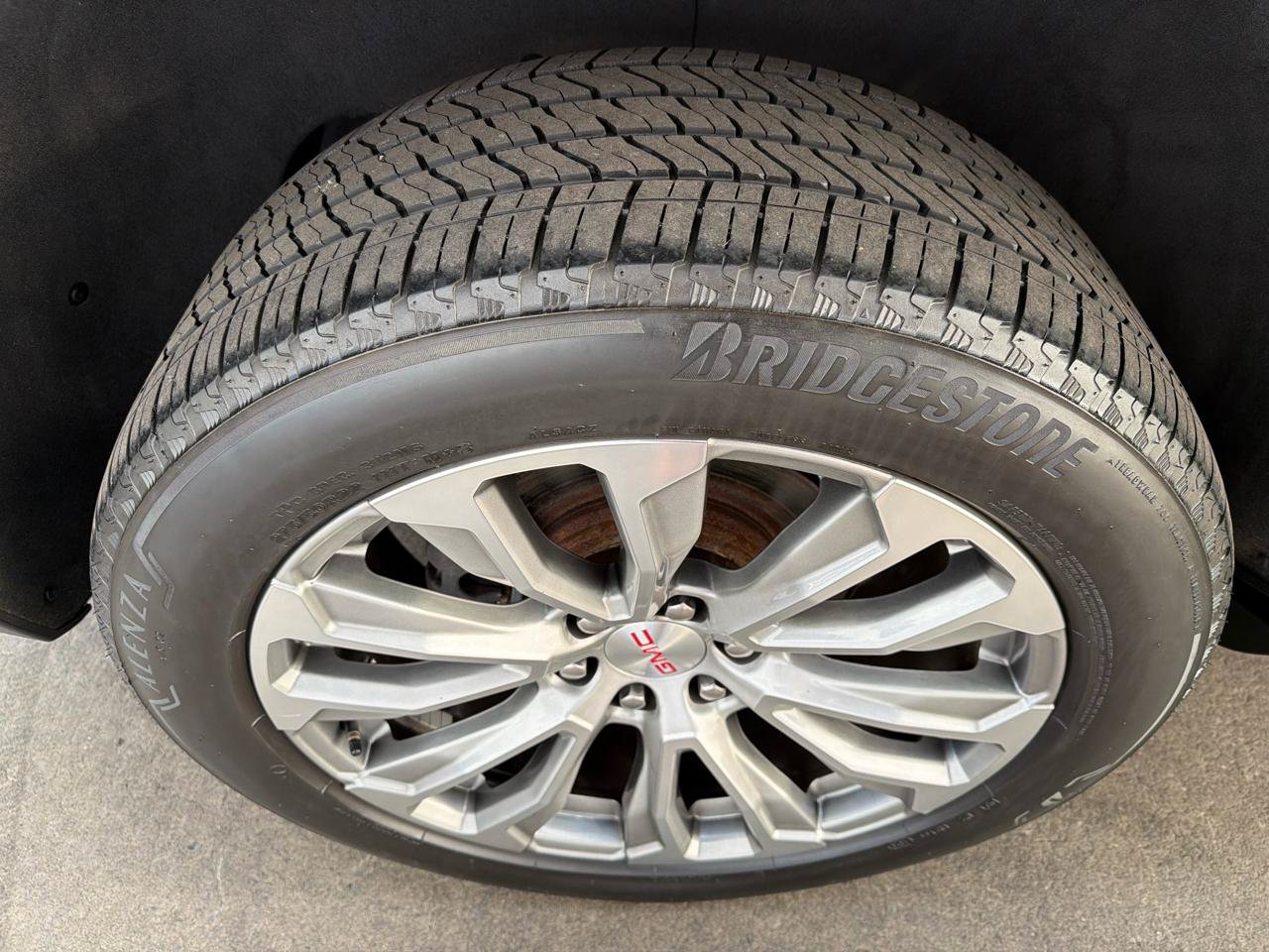 Used 2021 GMC Yukon Denali AWD/4WD image 29