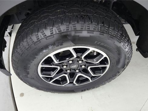 Used 2022 Ford F150 XLT w/ Equipment Group 302A High AWD/4WD image 38