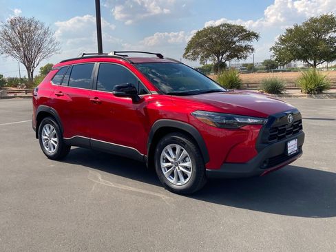 New 2026 Toyota Corolla Cross LE image 3