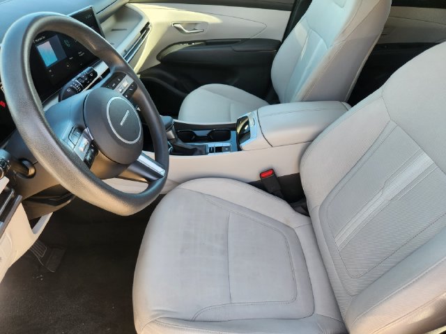 Used 2025 Hyundai Tucson SEL FWD image 13