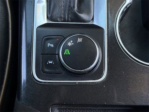 Certified 2020 Chevrolet Blazer Premier w/ Driver Confidence II Package image 20