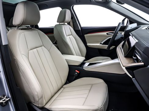 New 2025 Audi Q5 Premium image 7